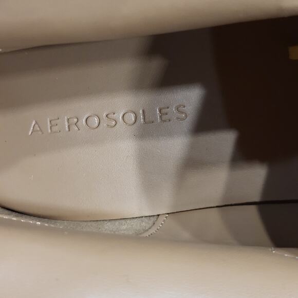 NEW AEROSOLES Cruz Lace-up Bootie In Camel Suede womens boots size 10.5 - Picture 8 of 8